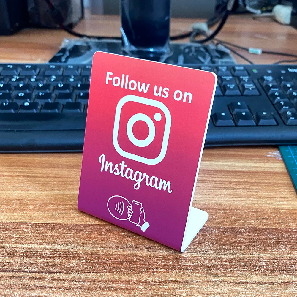 Instagram NFC Stand